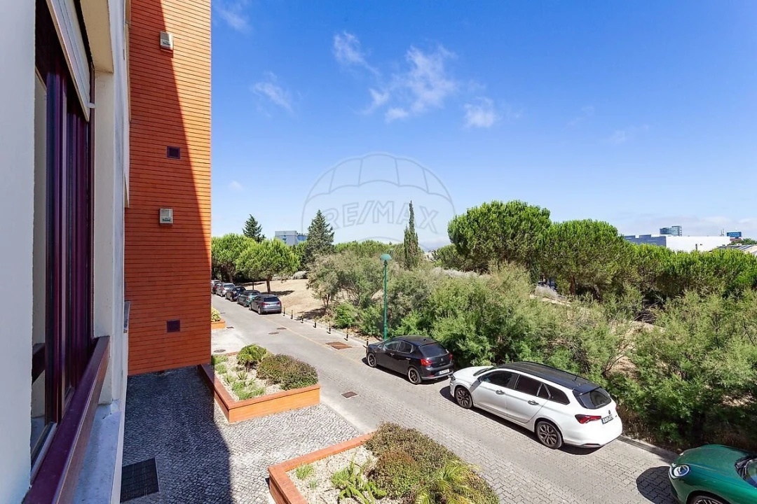 Apartamento T2 para Venda em Oeiras e São Julião da Barra, Paço de Arcos e Caxias Foto 24