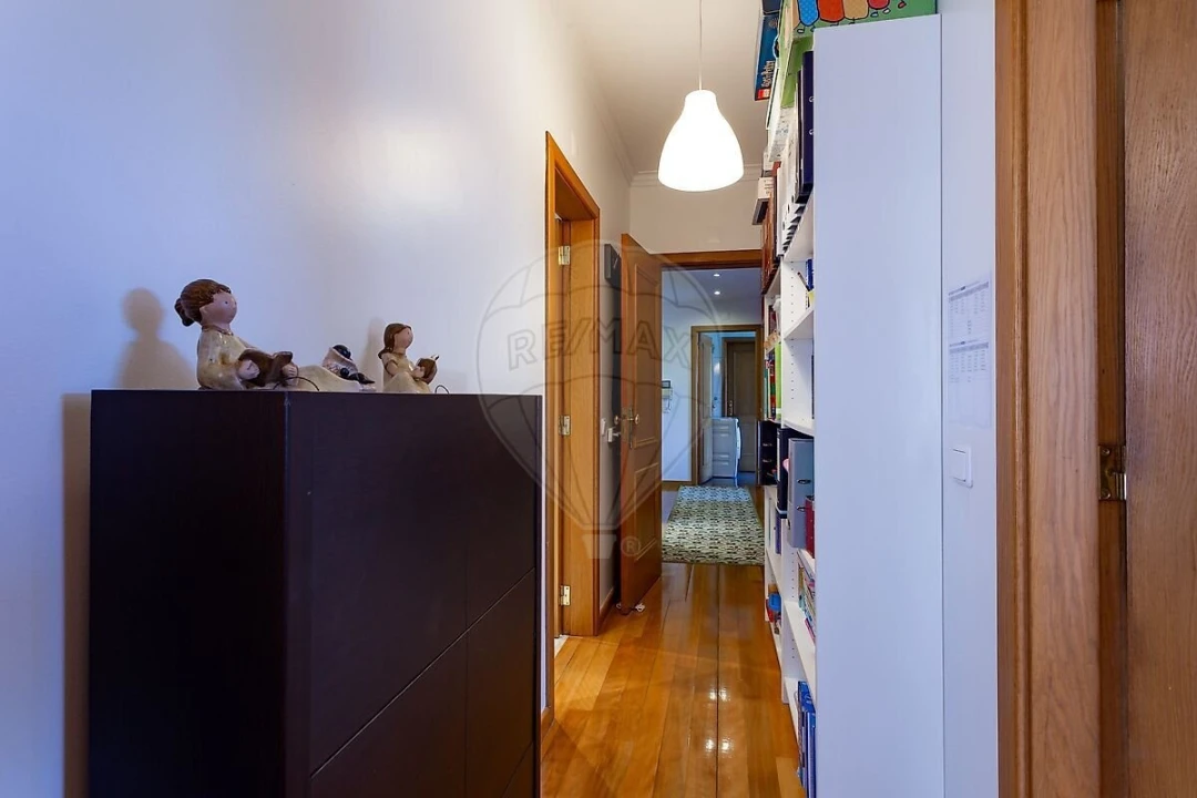 Apartamento T2 para Venda em Oeiras e São Julião da Barra, Paço de Arcos e Caxias Foto 35