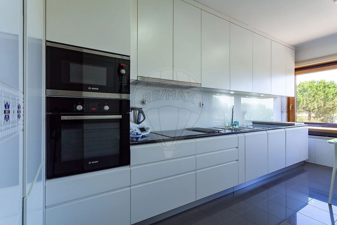 Apartamento T2 para Venda em Oeiras e São Julião da Barra, Paço de Arcos e Caxias Foto 12