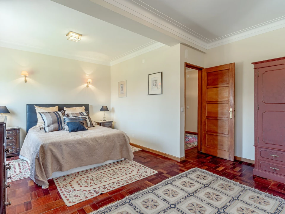 Moradia T8 para Venda em Carcavelos e Parede Foto 22