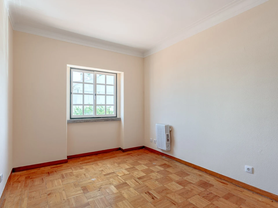 Moradia T8 para Venda em Carcavelos e Parede Foto 34
