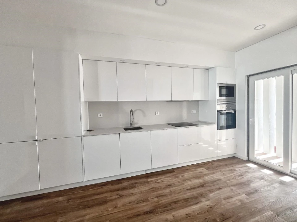 Apartamento T2 para Venda em Lourinhã e Atalaia Foto 1