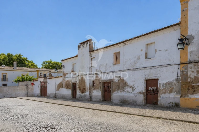 Moradia T0 para Venda em Évora (São Mamede, Sé, São Pedro e Santo Antão) Foto 2