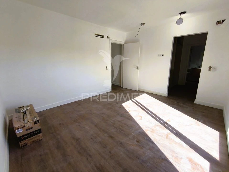 Moradia T3 para Venda em Azeitão (São Lourenço e São Simão) Foto 16