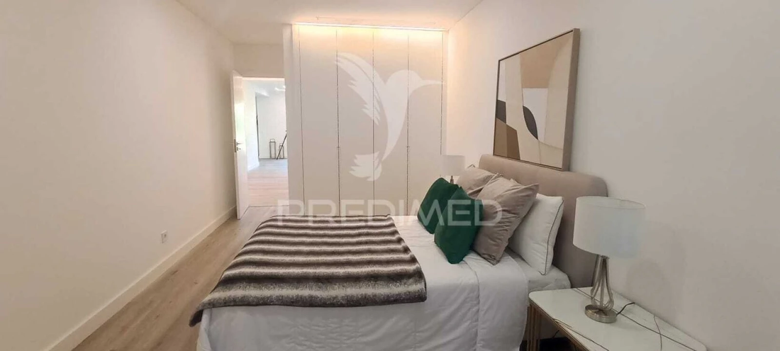 Apartamento T3 para Venda em Benfica Foto 4