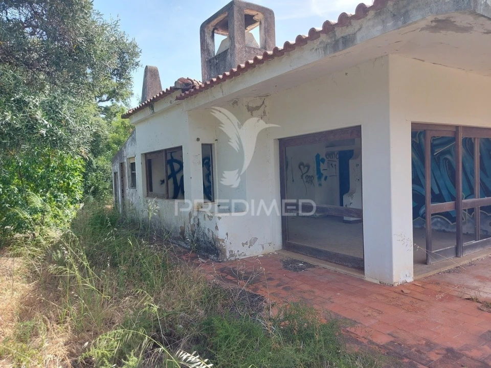 Moradia T3 para Venda em Albufeira e Olhos de Água Foto 6