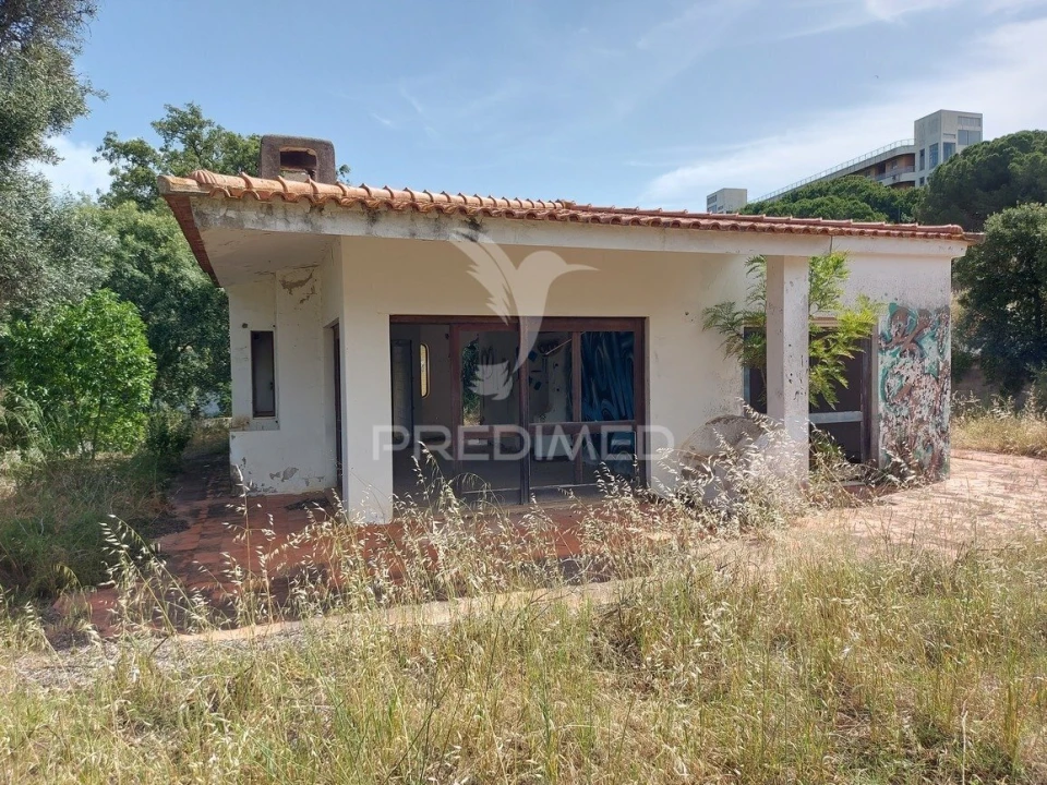 Moradia T3 para Venda em Albufeira e Olhos de Água Foto 7