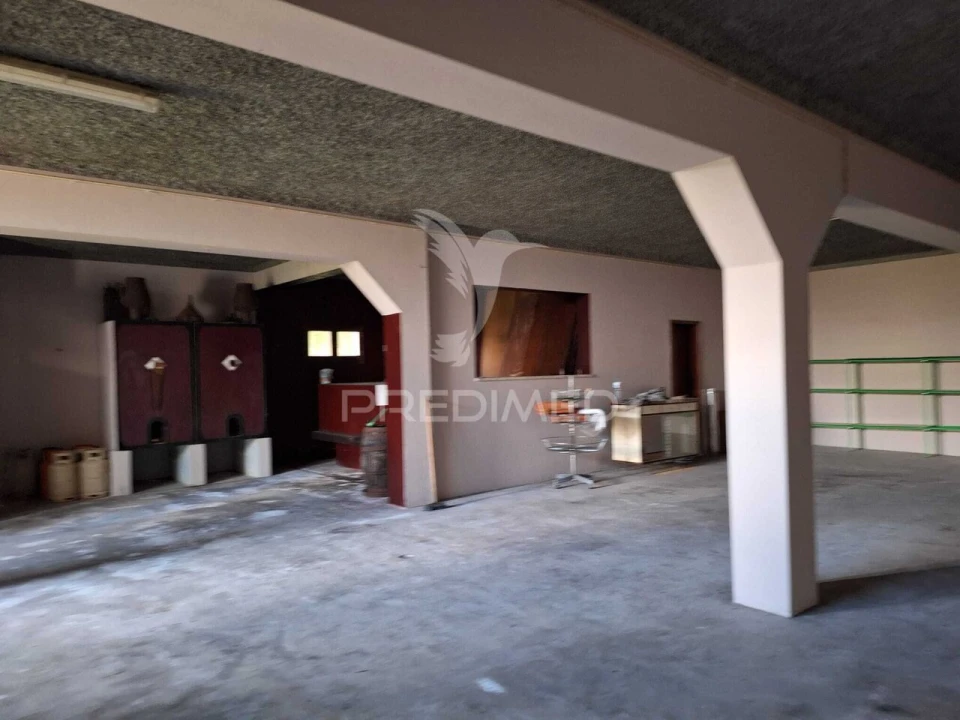 Armazém para Venda em Alcanede Foto 3
