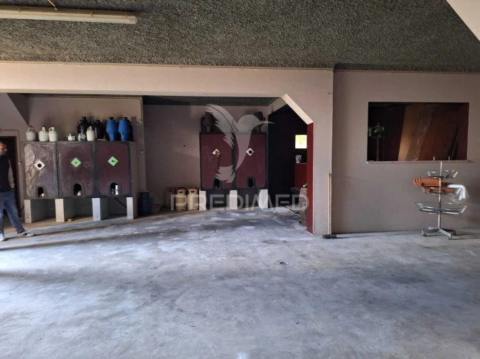 Armazém para Venda em Alcanede Foto 2