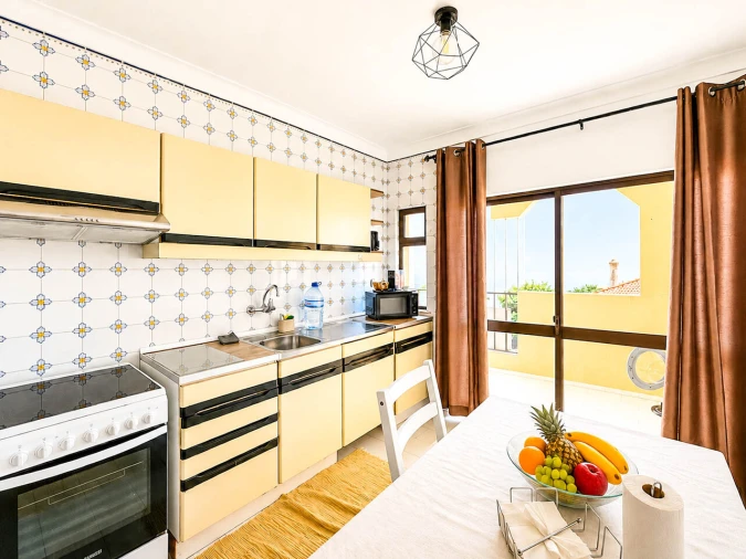 Apartamento T1 para Venda em Portimão Foto 3