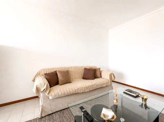 Apartamento T1 para Venda em Portimão Foto 5