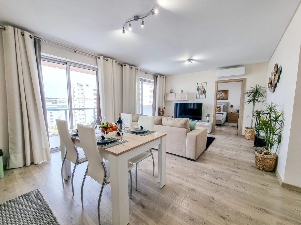 Apartamento T1 para Venda em Portimão Foto 4