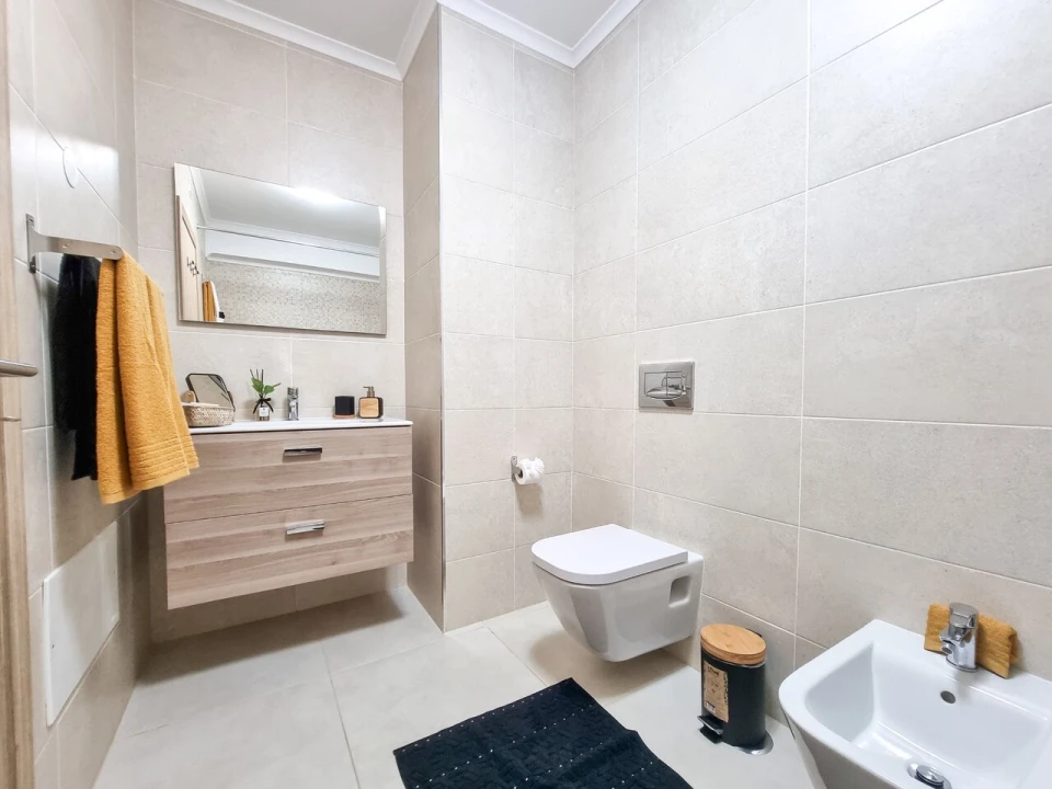 Apartamento T1 para Venda em Portimão Foto 21