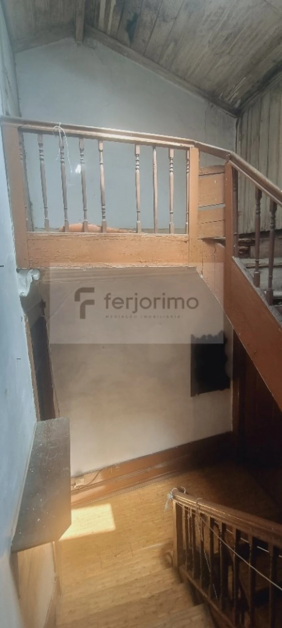 Prédio para Venda em Oliveira, São Paio e São Sebastião Foto 4