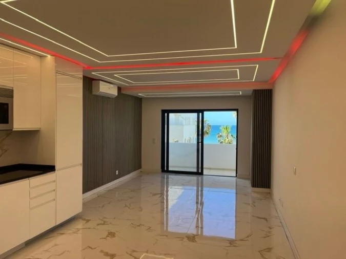 Apartamento T2 para Venda em Quarteira Foto 3