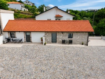 Moradia T2 para Venda em Amarante (São Gonçalo), Madalena, Cepelos e Gatão
