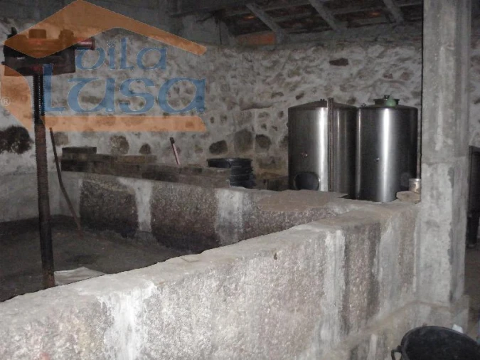 Quinta T6 para Venda em Resende Foto 12