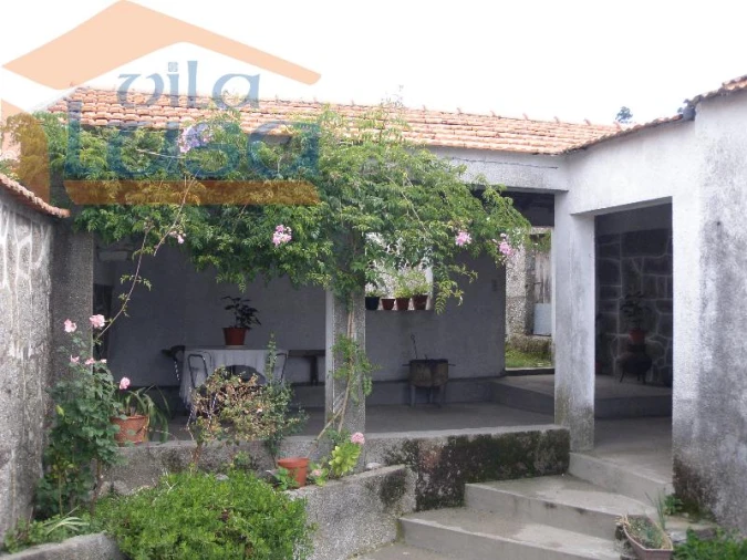 Quinta T6 para Venda em Resende Foto 17