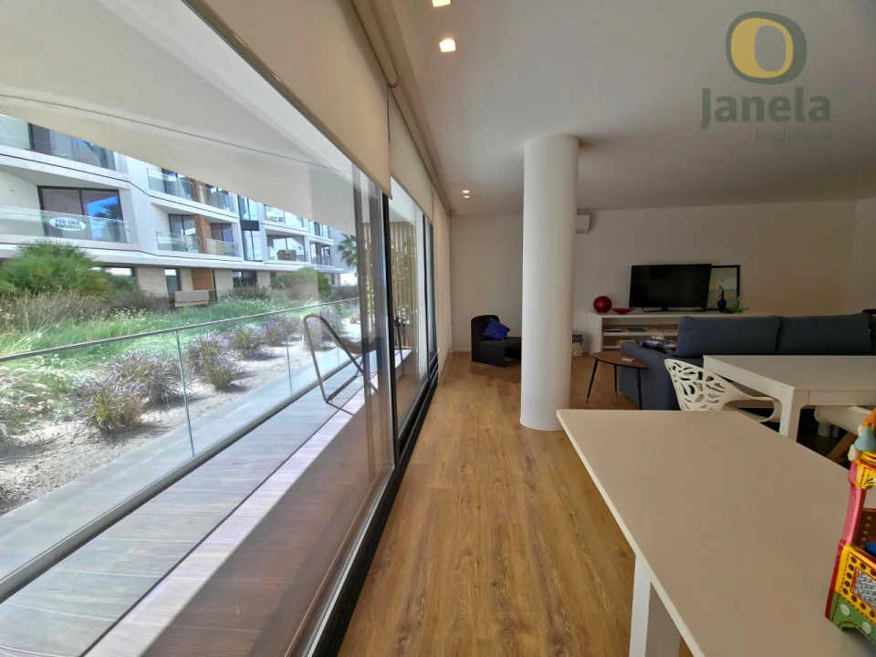 Apartamento T4 para Venda em Olhão Foto 6