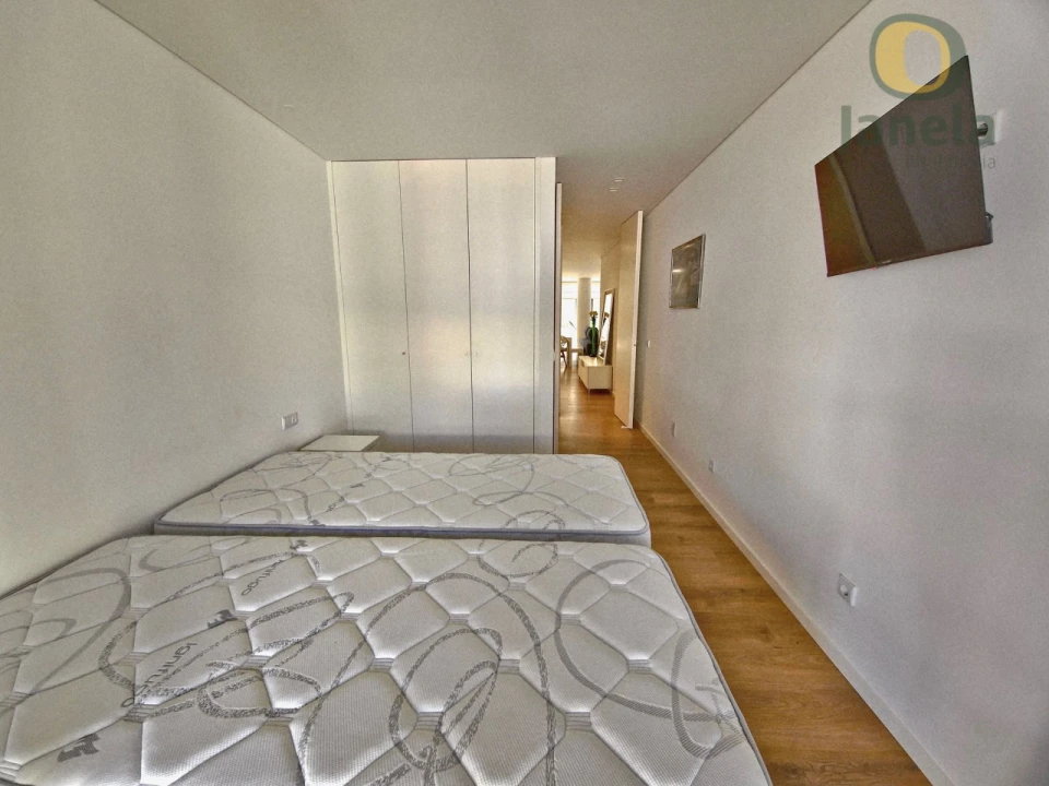 Apartamento T4 para Venda em Olhão Foto 33