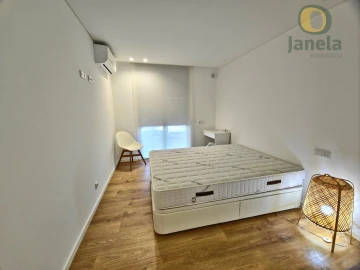 Apartamento T4 para Venda em Olhão