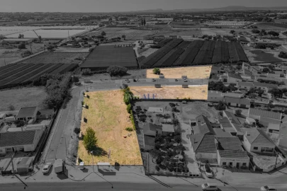 Terreno para Venda em Sarilhos Grandes