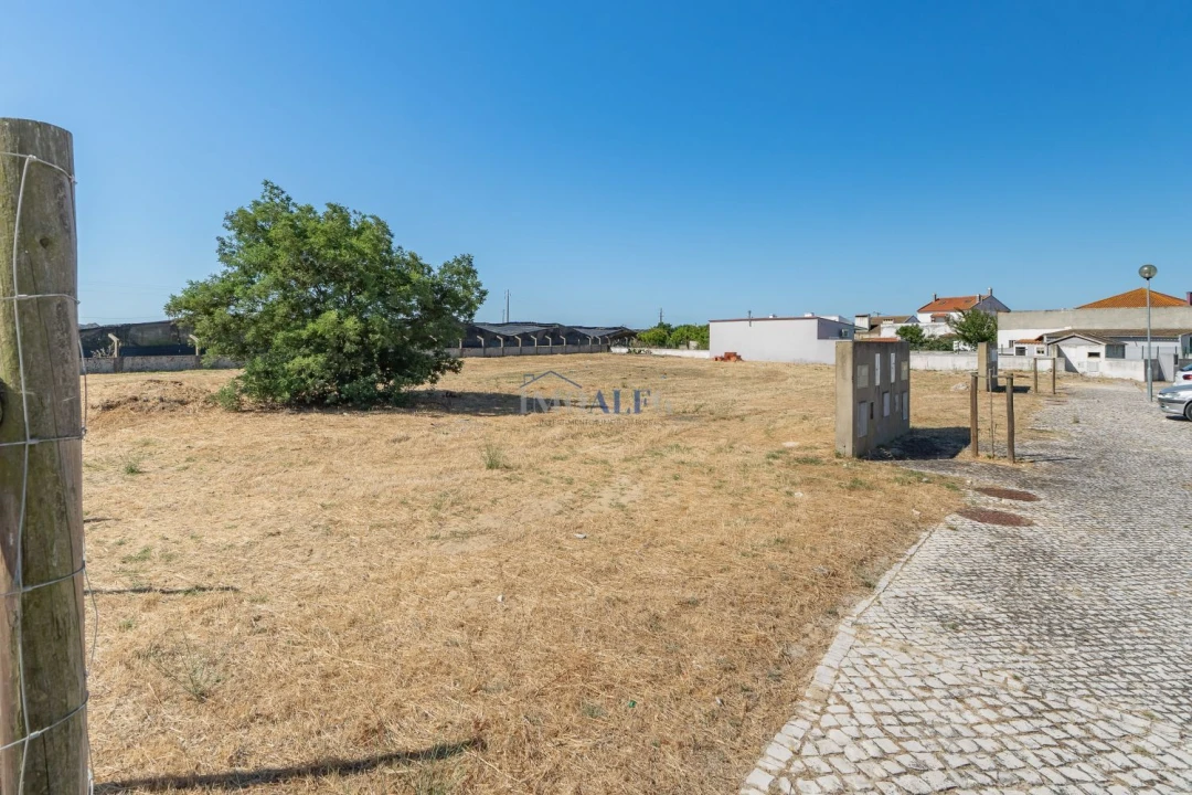 Terreno para Venda em Sarilhos Grandes Foto 20
