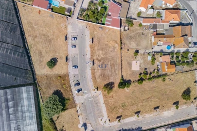 Terreno para Venda em Sarilhos Grandes