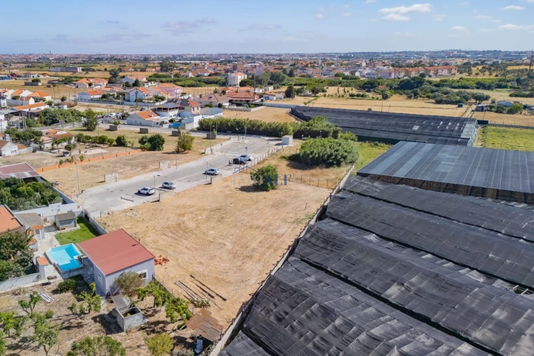 Terreno para Venda em Sarilhos Grandes Foto 4