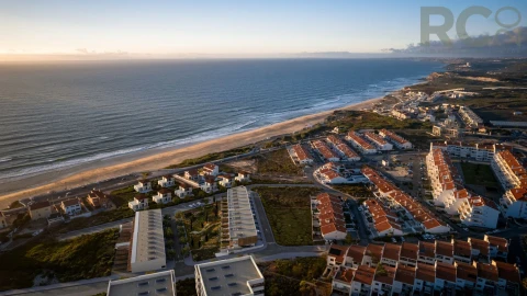 Moradia T4 para Venda em A dos Cunhados e Maceira