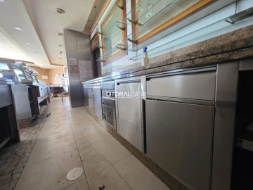 Loja para Arrendamento em Eixo e Eirol
