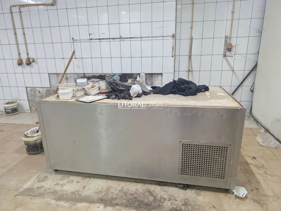 Loja para Arrendamento em Eixo e Eirol Foto 18