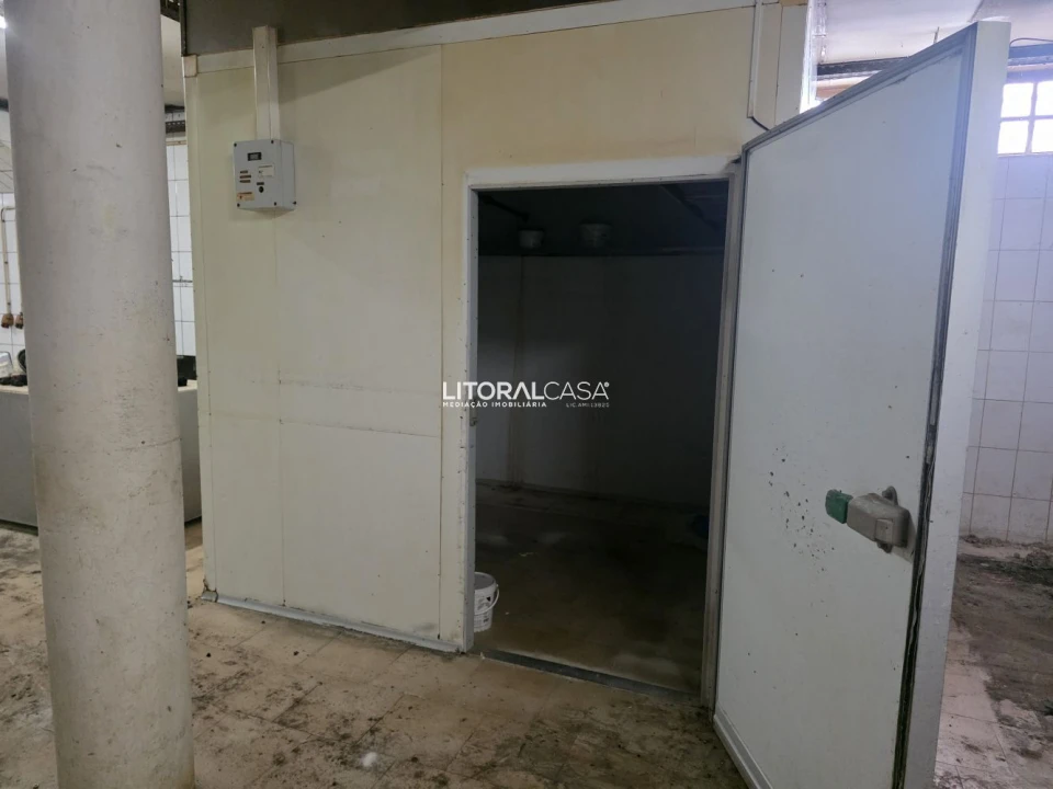 Loja para Arrendamento em Eixo e Eirol Foto 17