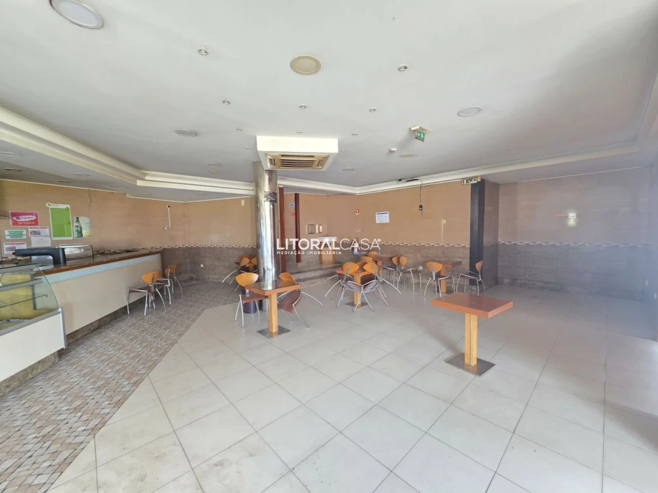 Loja para Arrendamento em Eixo e Eirol Foto 6