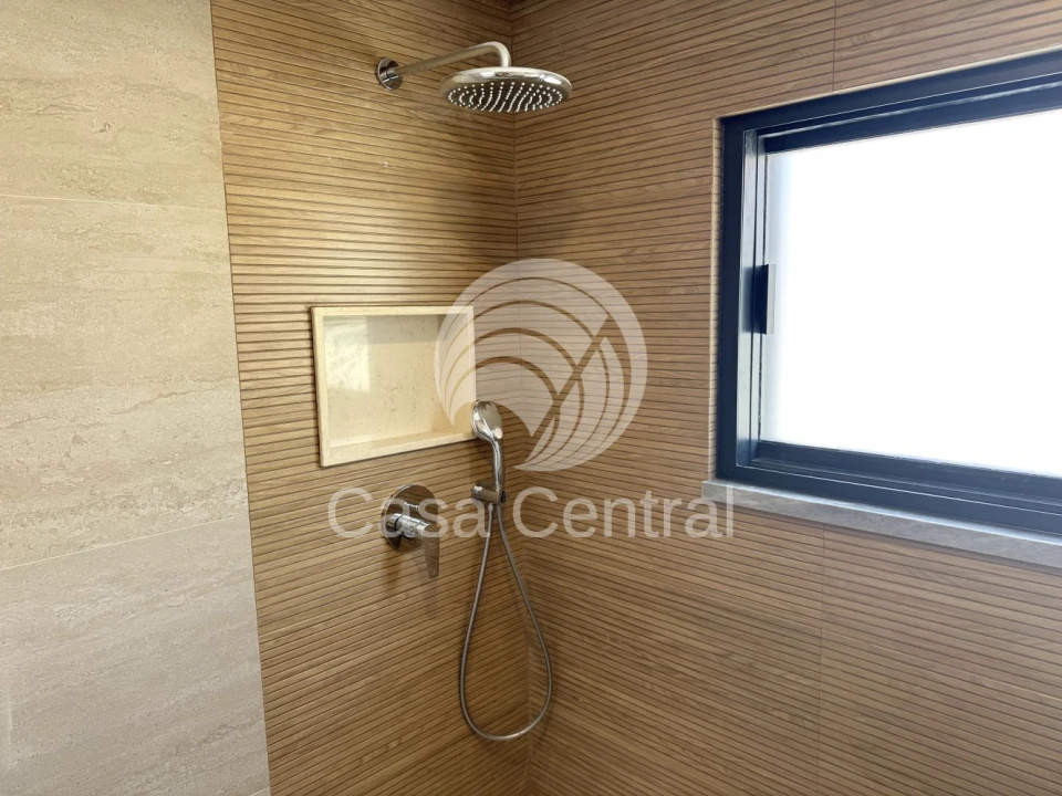 Moradia T3 para Venda em São Domingos de Rana Foto 23