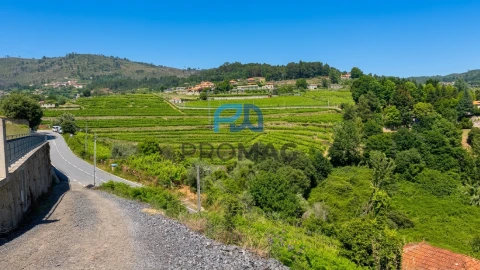 Moradia T3 para Venda em Santa Marinha do Zezere