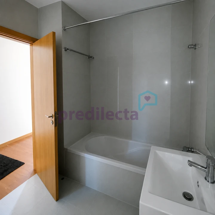 Apartamento T1 para Arrendamento em Paranhos Foto 12