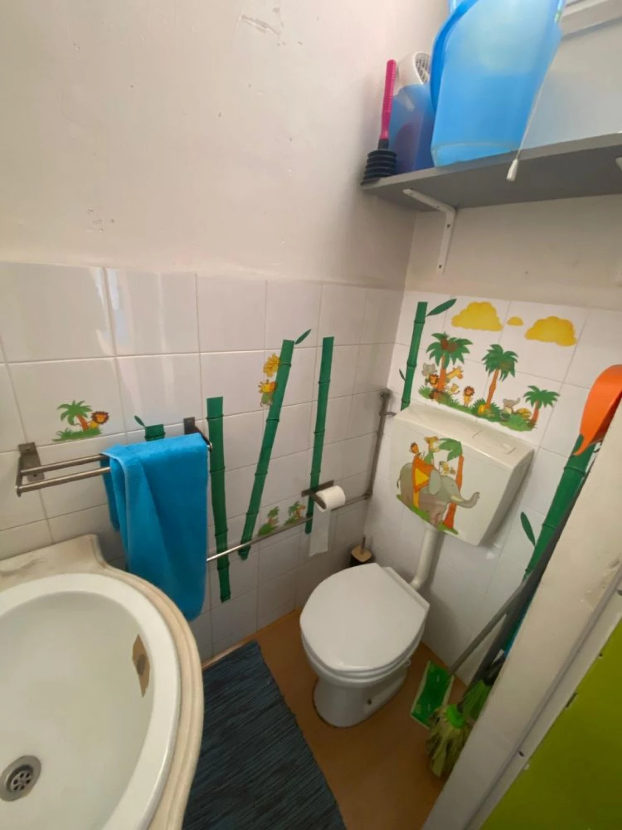 Loja para Arrendamento em Alvalade Foto 12