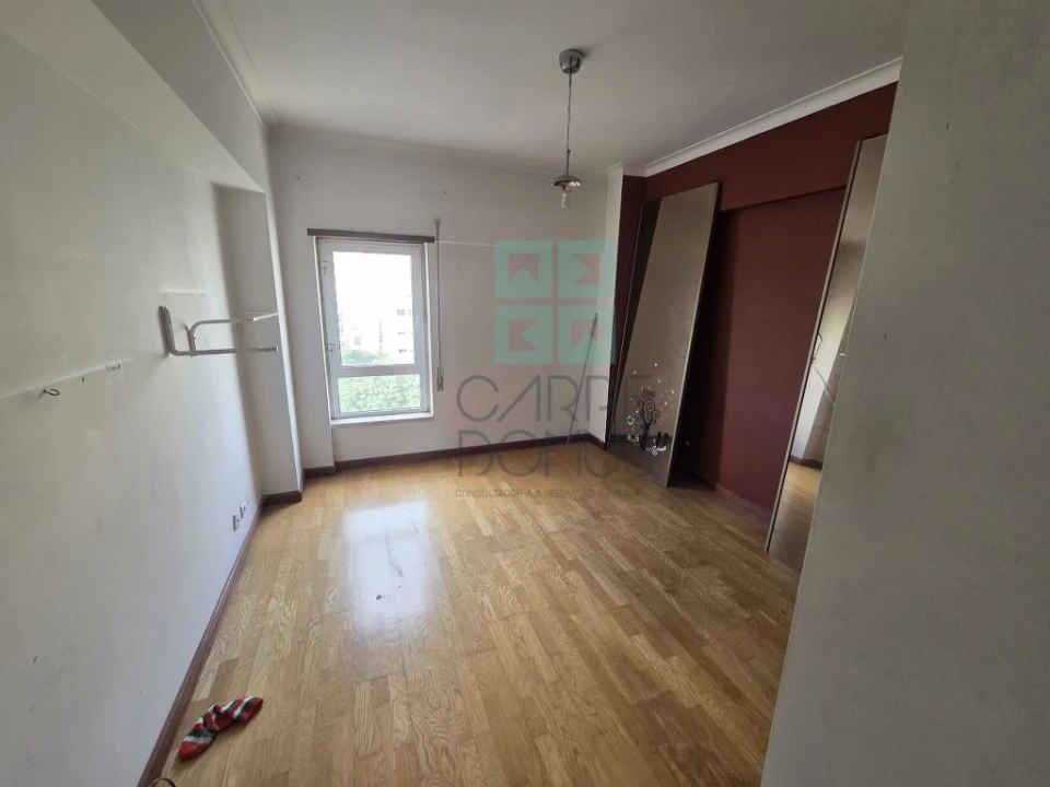 Apartamento T3 para Venda em Carregado e Cadafais Foto 6