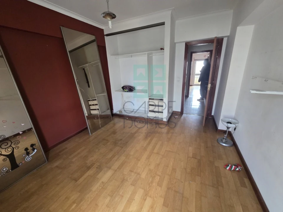 Apartamento T3 para Venda em Carregado e Cadafais Foto 7