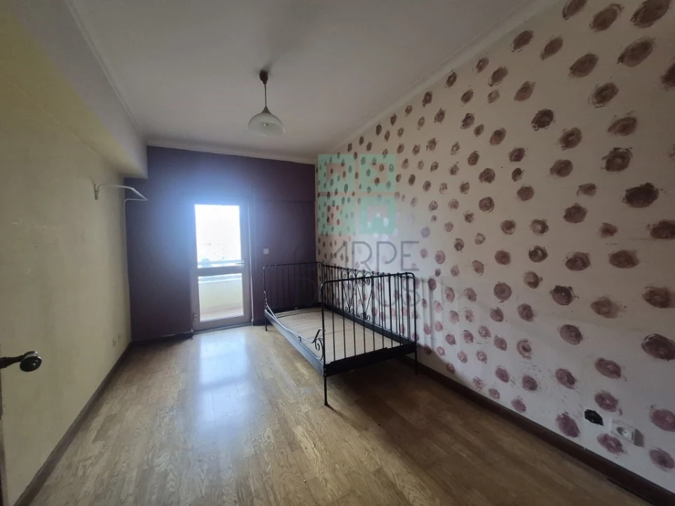 Apartamento T3 para Venda em Carregado e Cadafais Foto 25