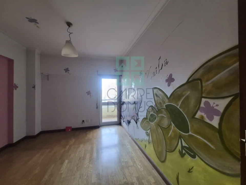 Apartamento T3 para Venda em Carregado e Cadafais Foto 28