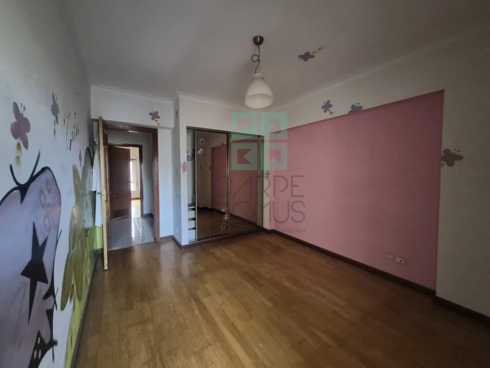 Apartamento T3 para Venda em Carregado e Cadafais Foto 29