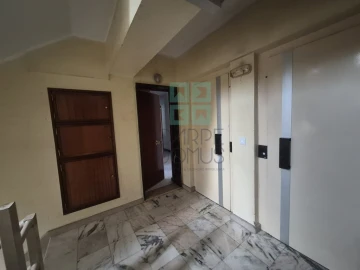 Apartamento T3 para Venda em Carregado e Cadafais