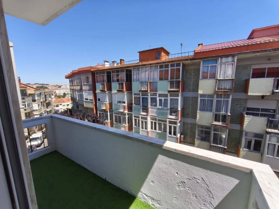 Apartamento T3 para Venda em Cacém e São Marcos Foto 13