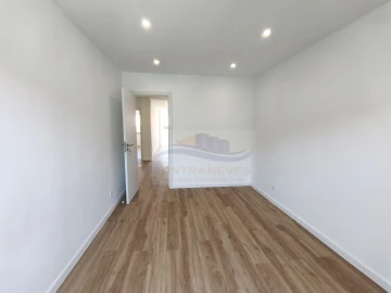 Apartamento T3 para Venda em Cacém e São Marcos