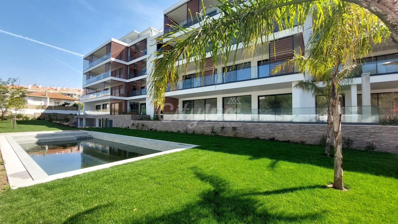 Apartamento T4 para Venda em Carcavelos e Parede Foto 38