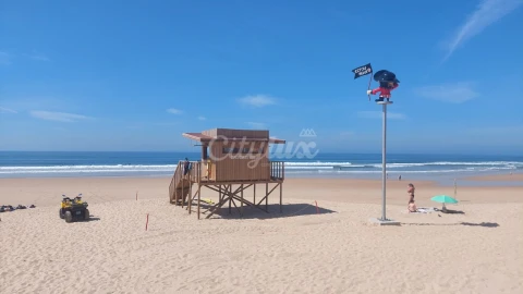 Apartamento T4 para Venda em Carcavelos e Parede