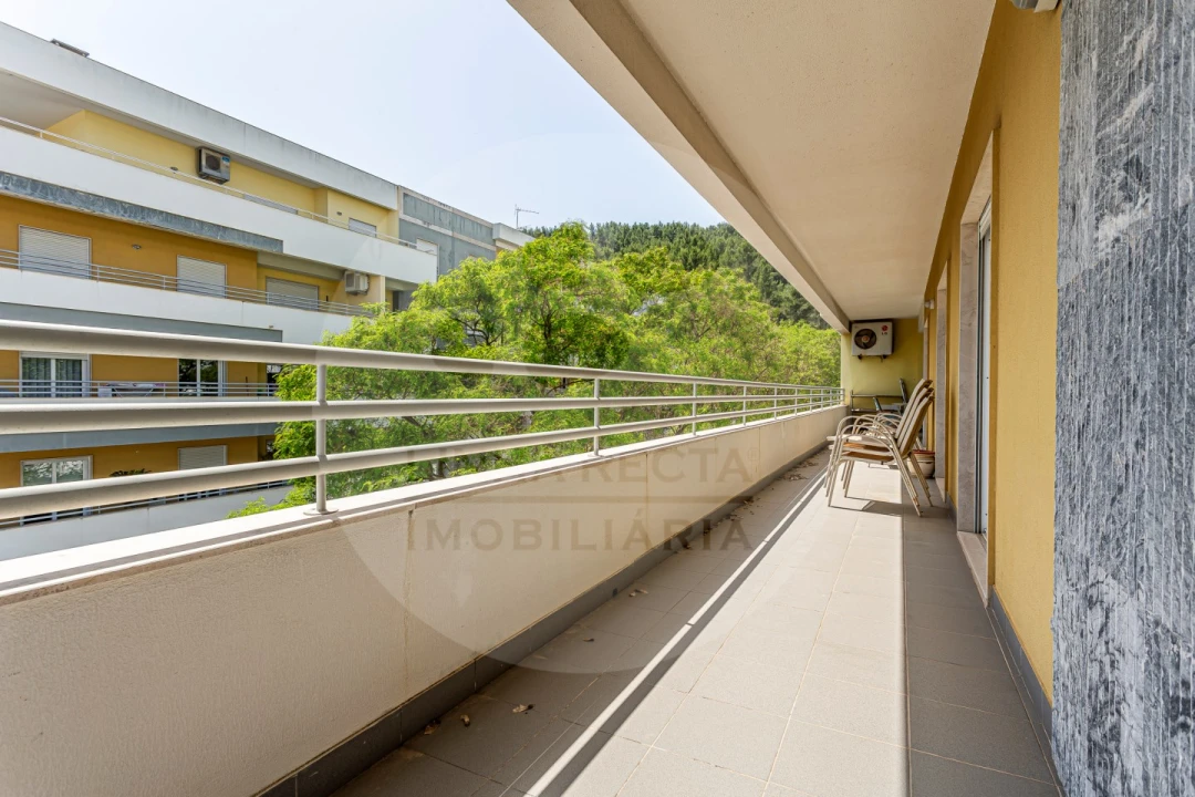 Apartamento T3 para Venda em União das Freguesias de Setúbal Foto 8