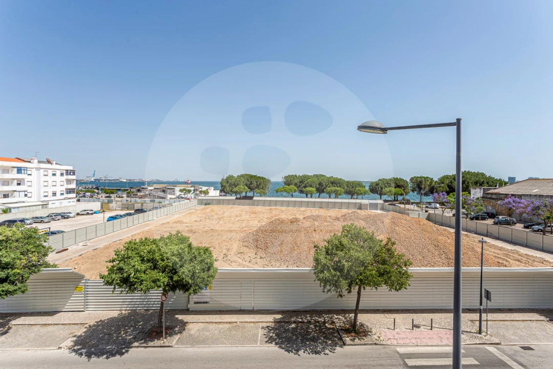 Apartamento T3 para Venda em União das Freguesias de Setúbal Foto 10